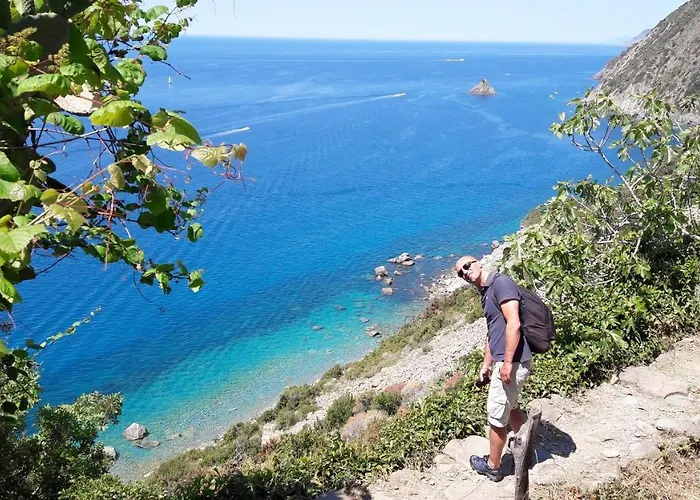 Mansard Alba - Sea 5 Terre-trekking-excursions-relax شقة *