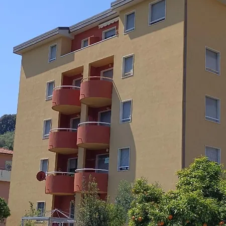 Mansard Alba - Sea 5 Terre-trekking-excursions-relax Apartment San Terenzo