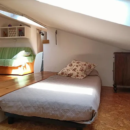 Mansard Alba - Sea 5 Terre-trekking-excursions-relax San Terenzo